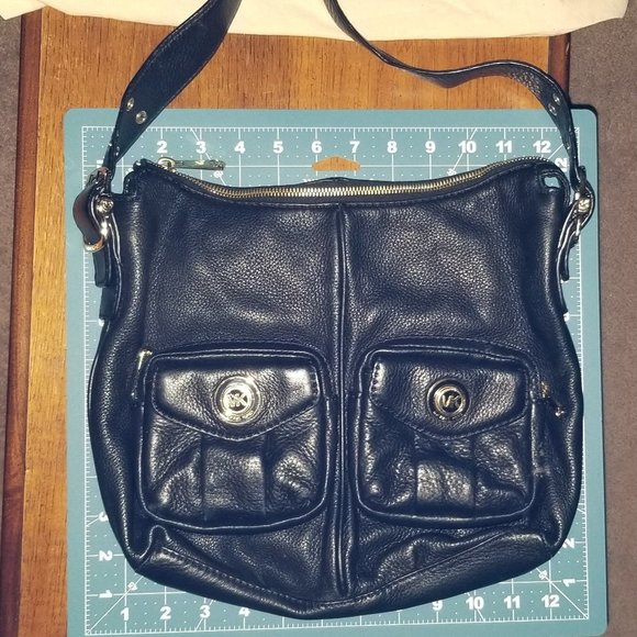 Michael Kors Black Leather Satchel with dust bag - Picture 2 of 16